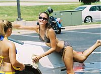 Motorsport models: car wash girls