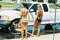 Motorsport models: car wash girls