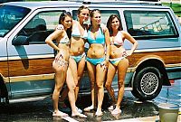 Motorsport models: car wash girls