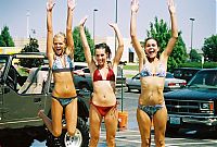 Motorsport models: car wash girls