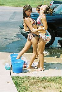 Motorsport models: car wash girls