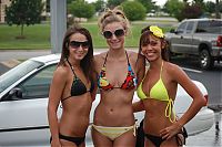 Motorsport models: car wash girls