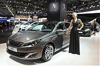 TopRq.com search results: girls of moscow international automobile show