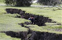 Pictures of the Day: New Zealand Earthquake