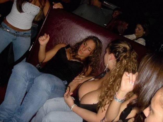 breasts cleavage girl