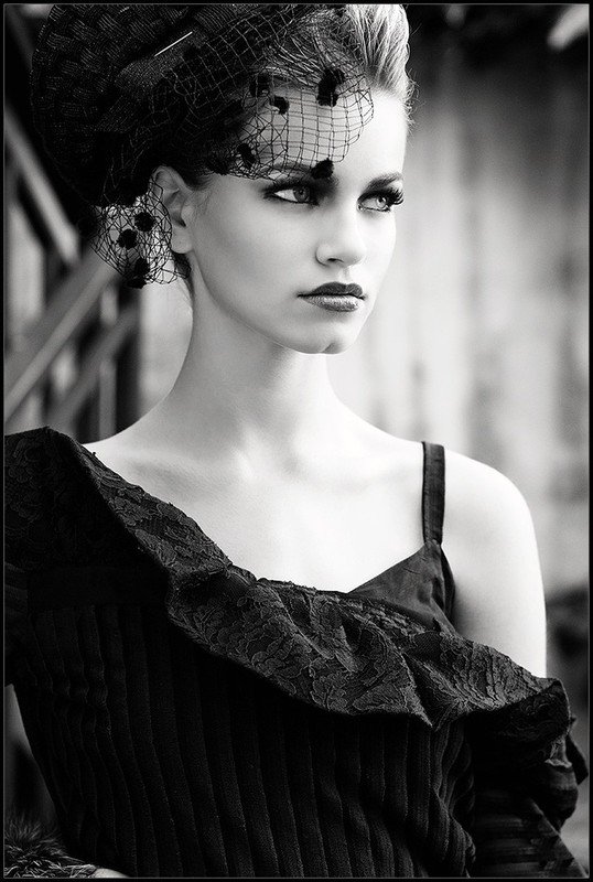 Female beauty by Nikola Borissov