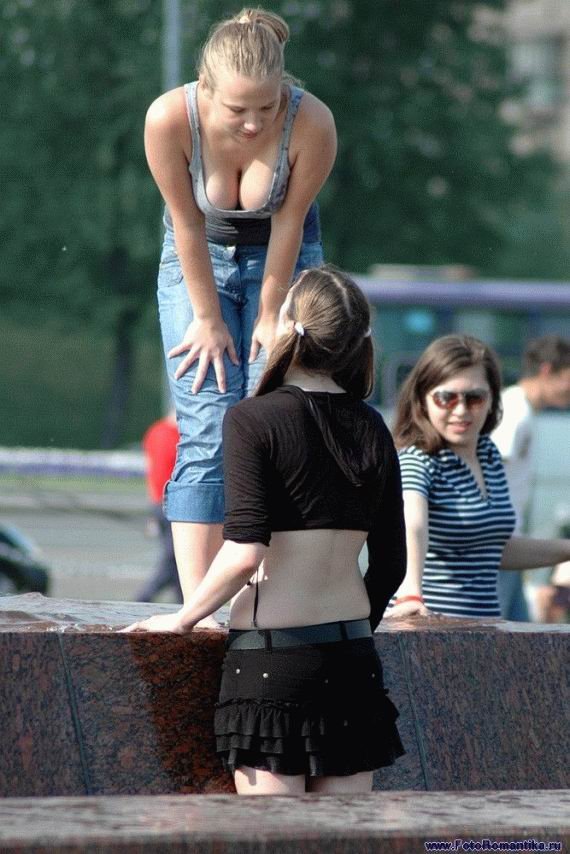 fountain girls