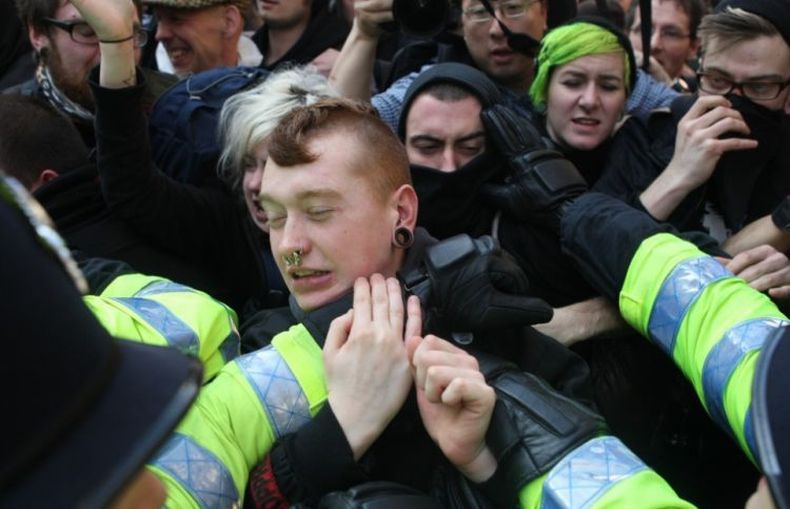 Riots at G20 summit, London, United Kingdom