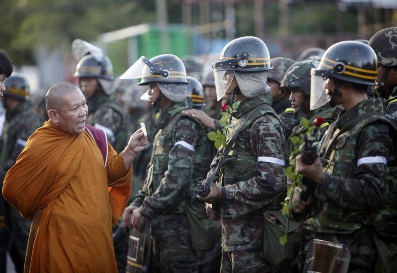 Thailand protesters, April 2009