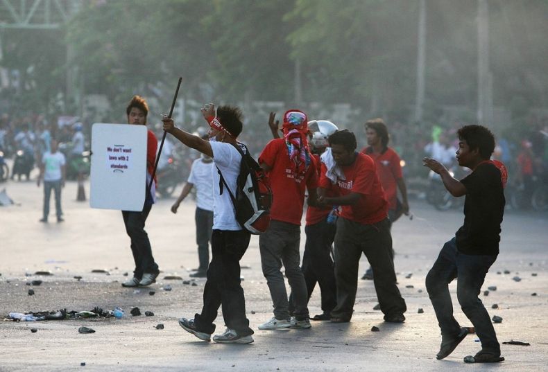 Thailand protesters, April 2009