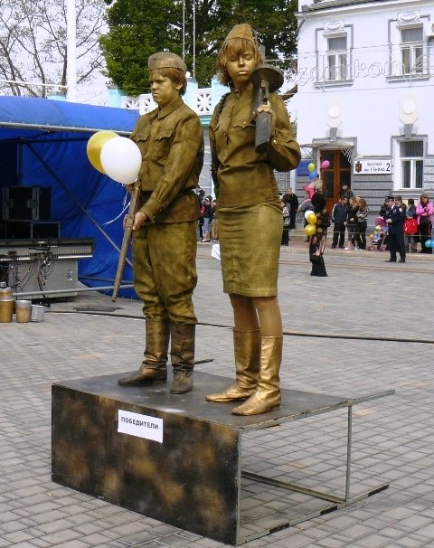 Living Sculptures Championship in Evpatoria