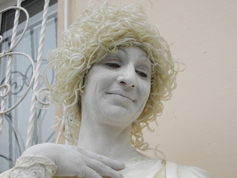 Living Sculptures Championship in Evpatoria