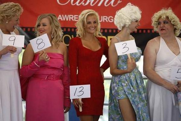 Marilyn Monroe clones competition, Cincinnati, Ohio, United States