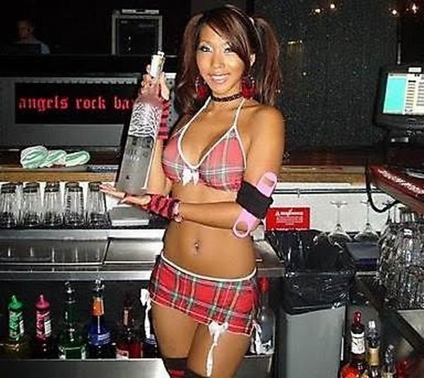 bartender girls.