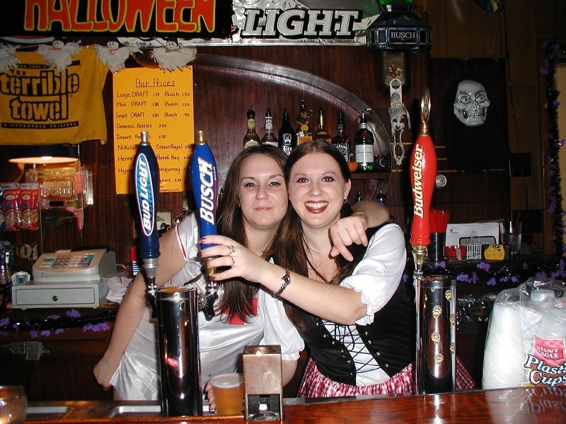 bartender girls