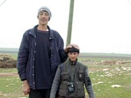 Sultan Kosen, Tallest man in the world, 2 meters 47 centimeters, Turkey