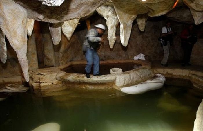 Confiscation of Mexican drug lords property