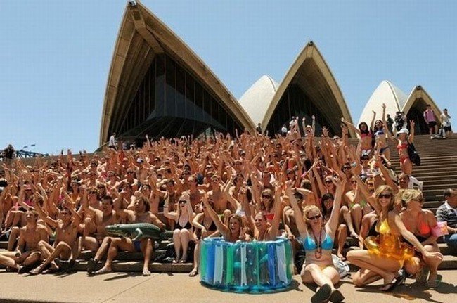 Swimsuits parade, Sydney, Australia