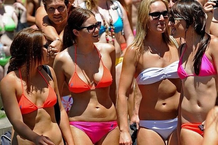 Swimsuits parade, Sydney, Australia