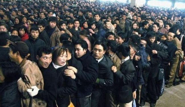 Millions of people are returning home for the weekend, China