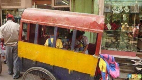 School transport for children, India