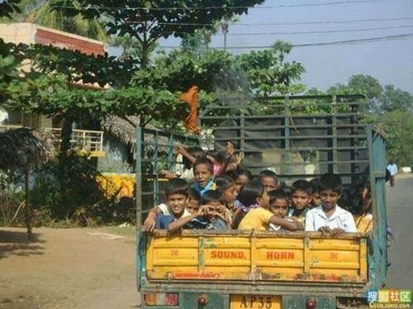 School transport for children, India