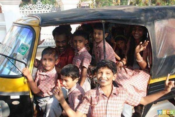 School transport for children, India