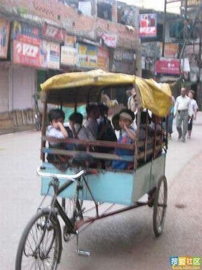 School transport for children, India