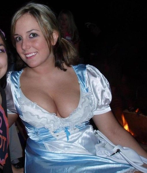 breasts cleavage girl