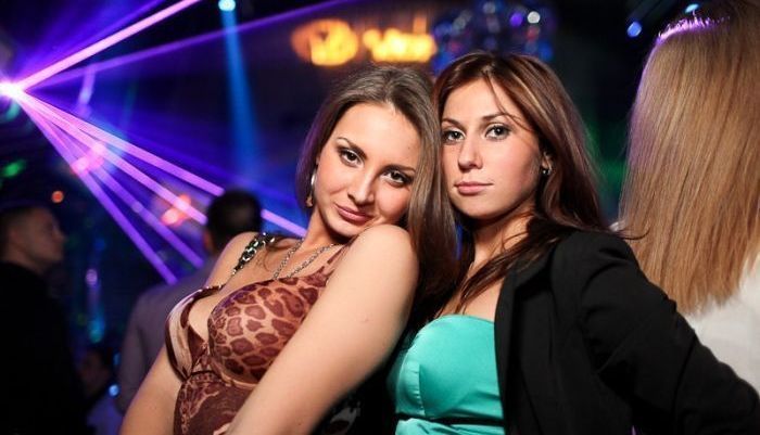 nightlife party girls