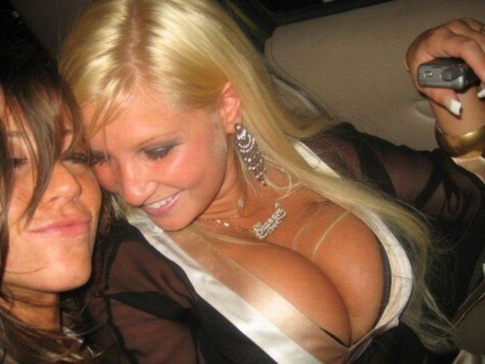 breasts cleavage girl