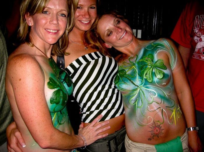 St. Patrick's Day girls