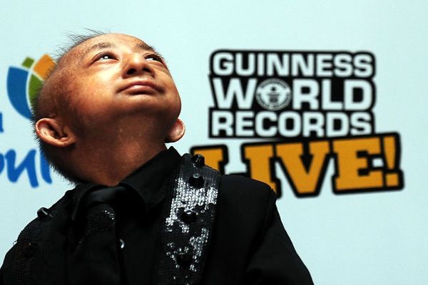 He Pingping, world's shortest man died