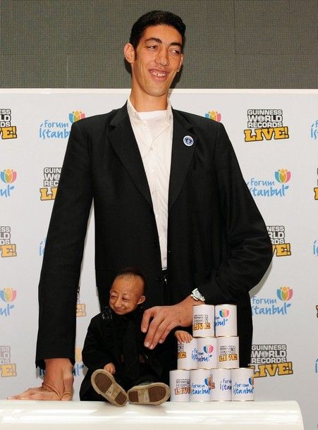 He Pingping, world's shortest man died