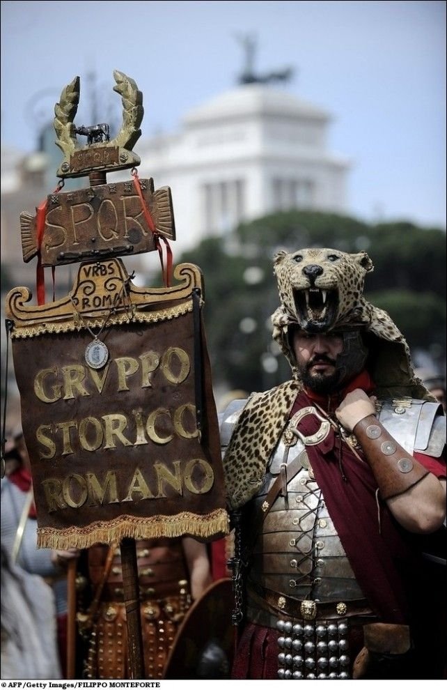 Ancient rome parade, Rome, Italy