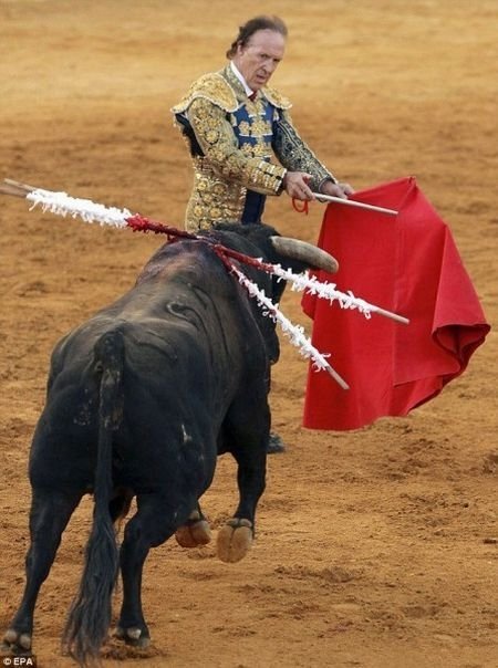 Frank Evans, 67-year-old Matador