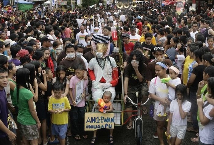 Parada ng Lechon, Parade of Roast Pigs