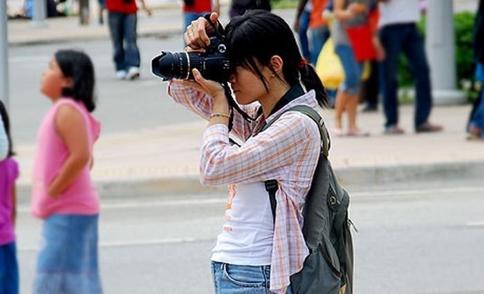 girl with a camera