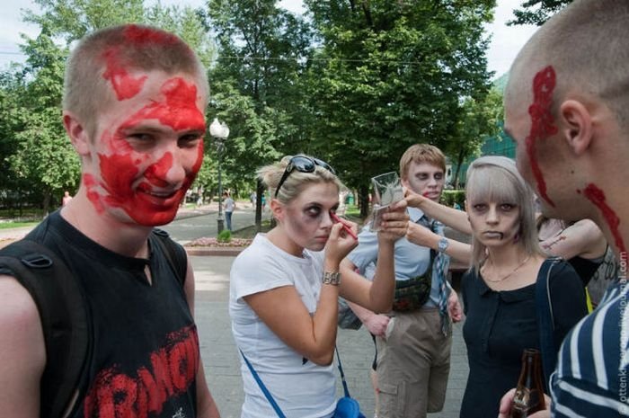 Zombie wedding, Russia