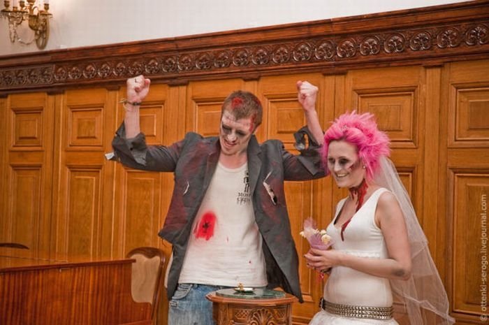 Zombie wedding, Russia