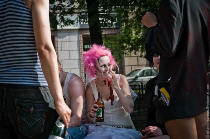 Zombie wedding, Russia