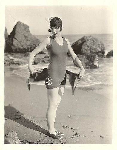 History: Retro swimsuit