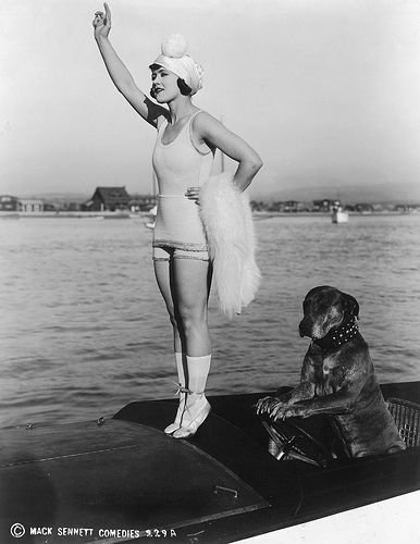 History: Retro swimsuit