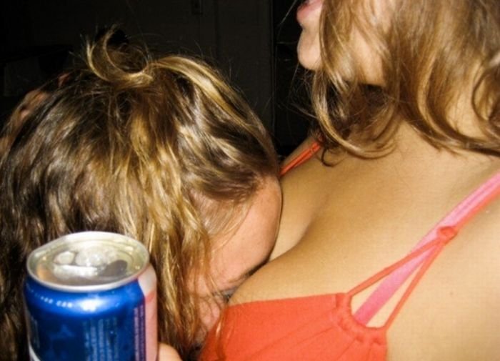 girls love breasts