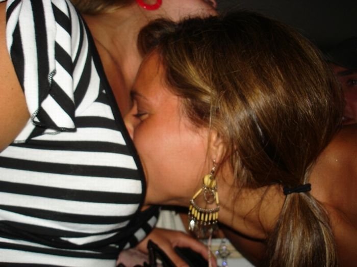 girls love breasts