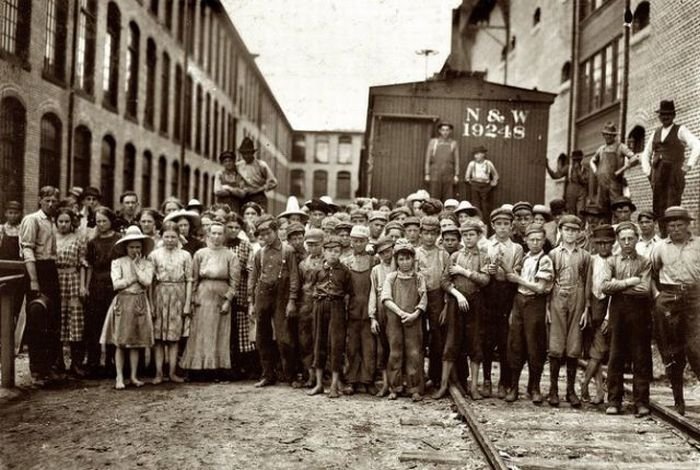 History: Portrait of American children, United States