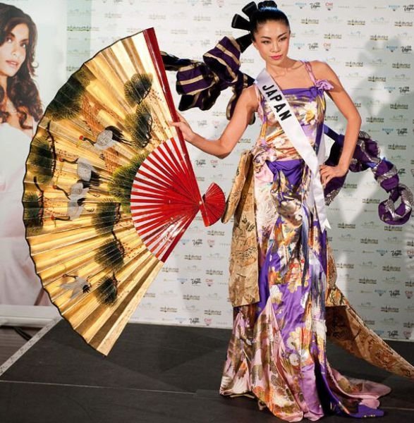 Miss Universe 2010 National Costume show