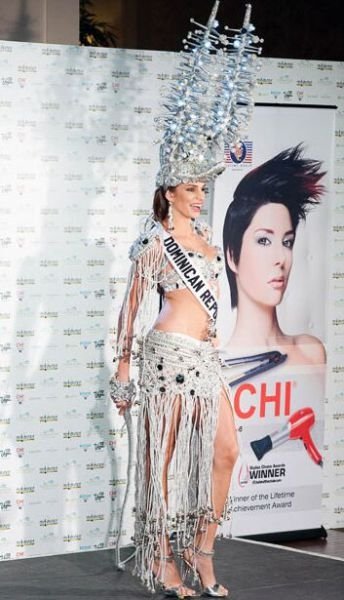 Miss Universe 2010 National Costume show