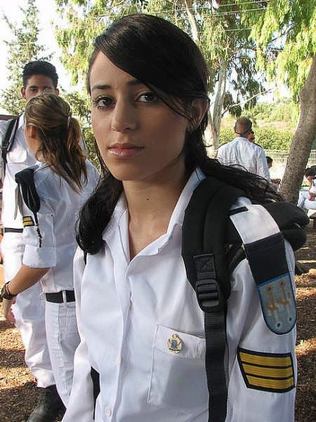 army girls of israeli defense forces