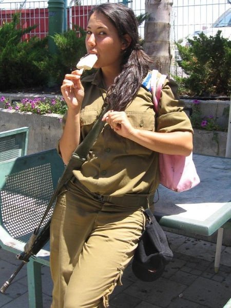 army girls of israeli defense forces